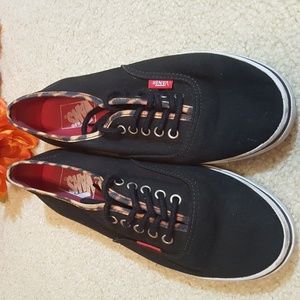 [ VANS ] Black and cheetah print trim FIRM PRICE!